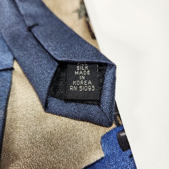 Tropicals by Tango Necktie Men's 100% Silk Tie Tropical Beach Scene Cars Ocean - Picture 7 of 11